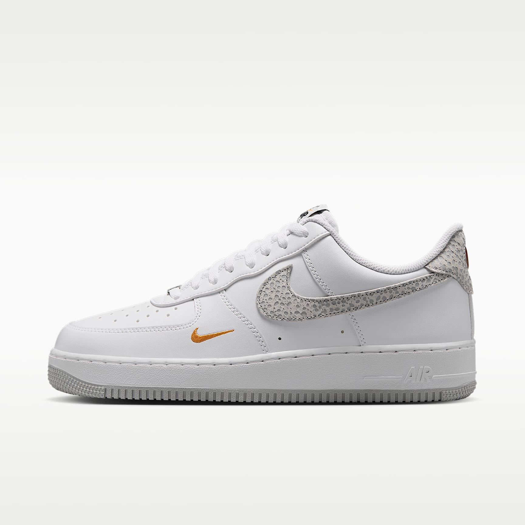 NIKE ナイキ AIR FORCE 1 エアフォース1 ホワイト SV 25 NIKE公式】ナイキ エア フォース 1 '07 メンズシューズ.オンライン